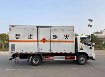 通江爆破器材运输车